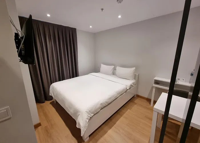 10M2 Hotel Istanbul