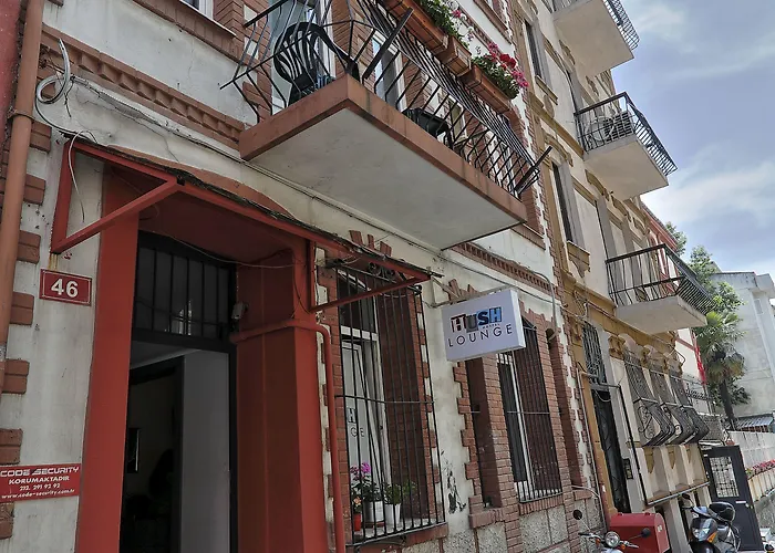 Hush Hostel Lounge Istanbul