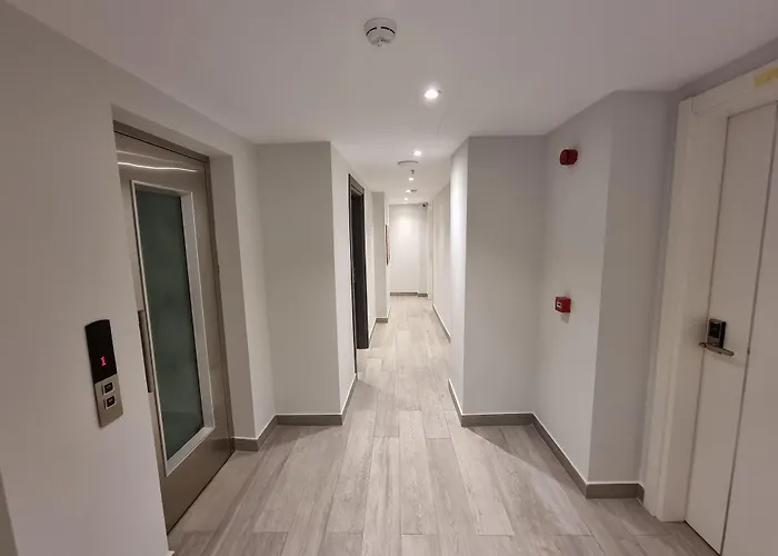 10M2 Hotel Istanbul
