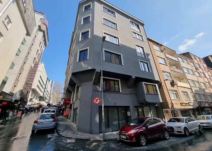 10M2 Hotel Istanbul